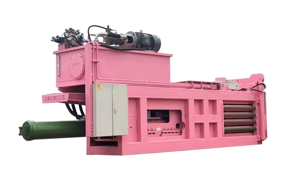 小型臥式半自動(dòng)打包機(jī)（寬750x高850）